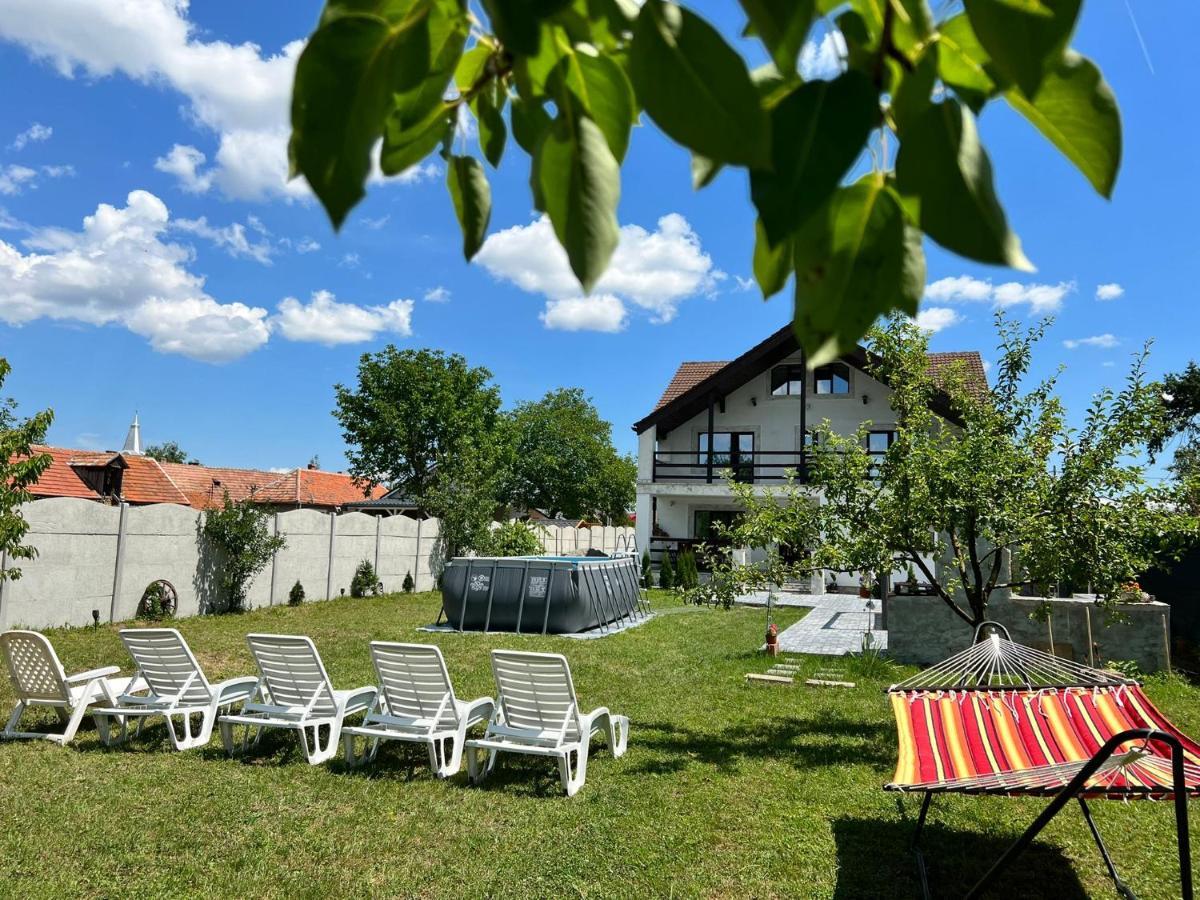 בראשוב Garden Villa מראה חיצוני תמונה